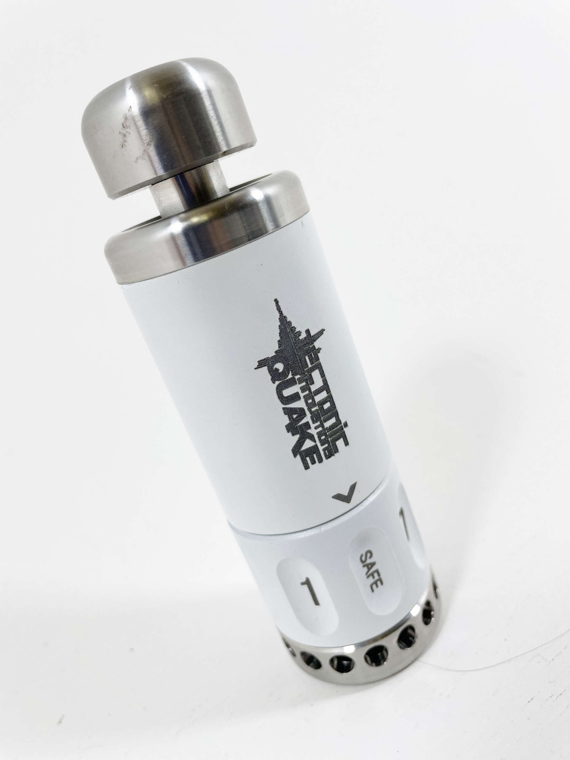 Tectonic Innovations QUAKE 8 Way Impact Grenade Cerakote Stormtrooper White