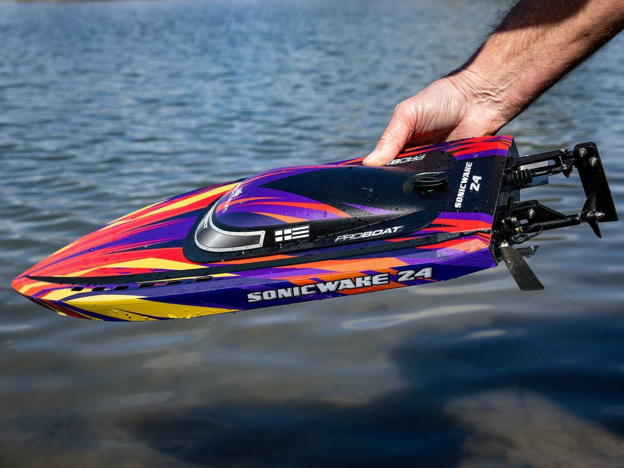 RED Sonicwake 24" Self-Righting Brushless Deep-V RTR - Image 16