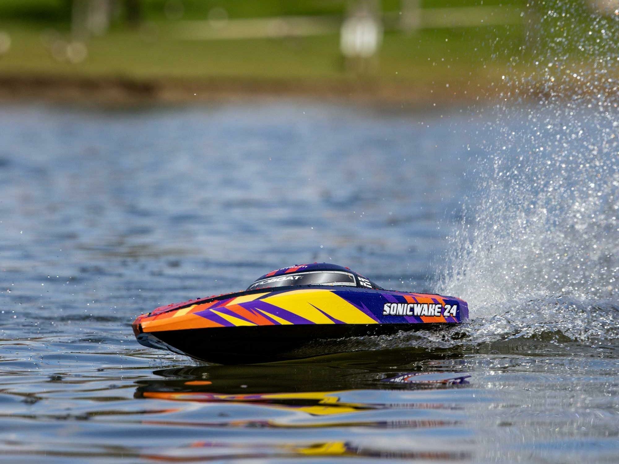 RED Sonicwake 24" Self-Righting Brushless Deep-V RTR - Image 18