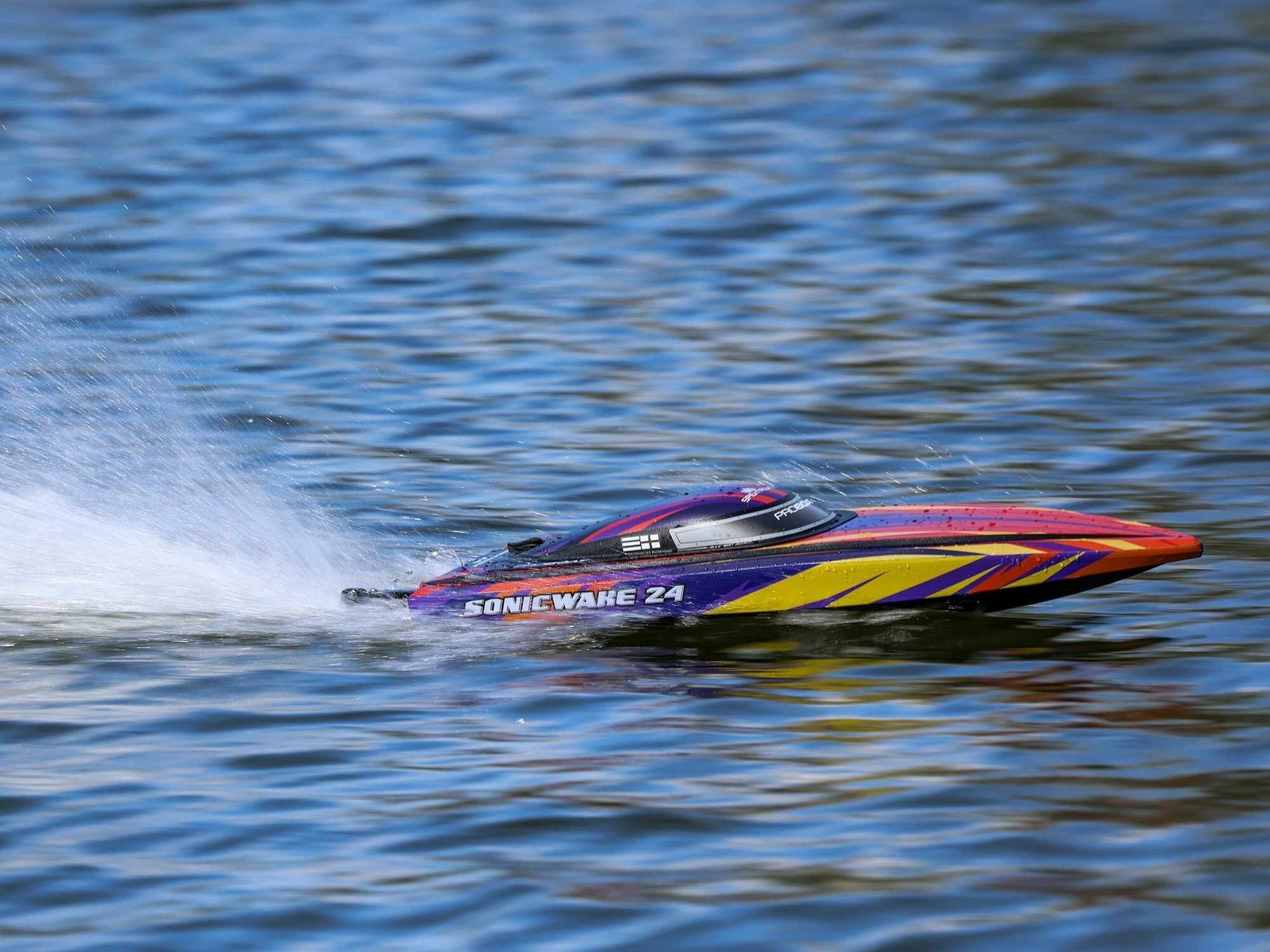 RED Sonicwake 24" Self-Righting Brushless Deep-V RTR - Image 22