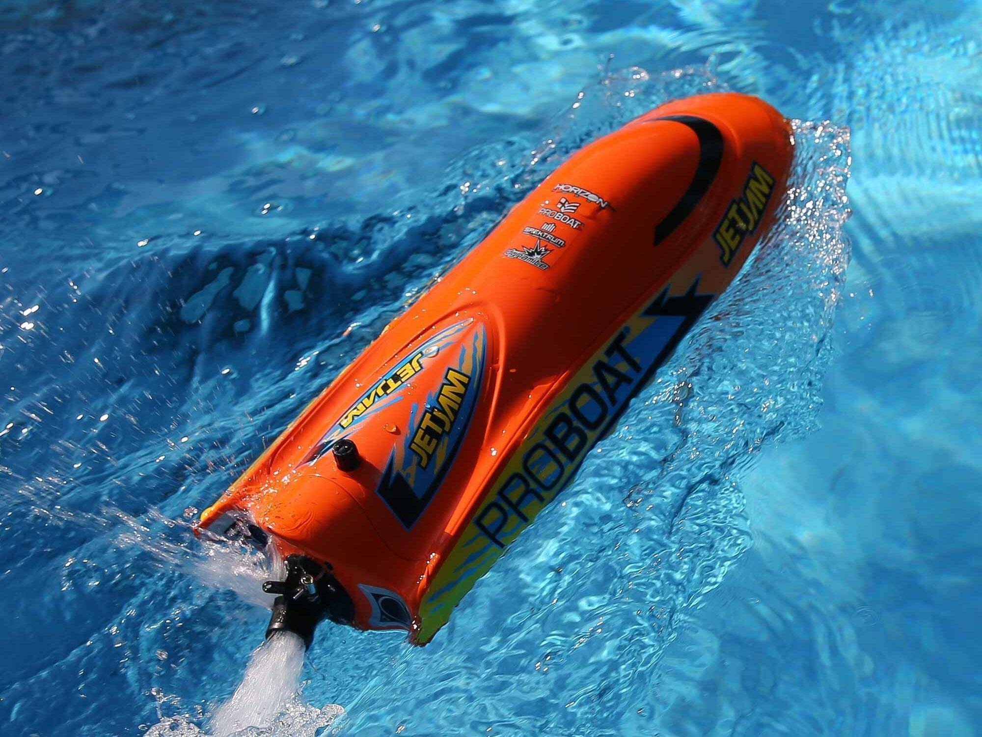 ORANGE Jet Jam V2 12" Self-Righting Pool Racer Brushed RTR - Image 11