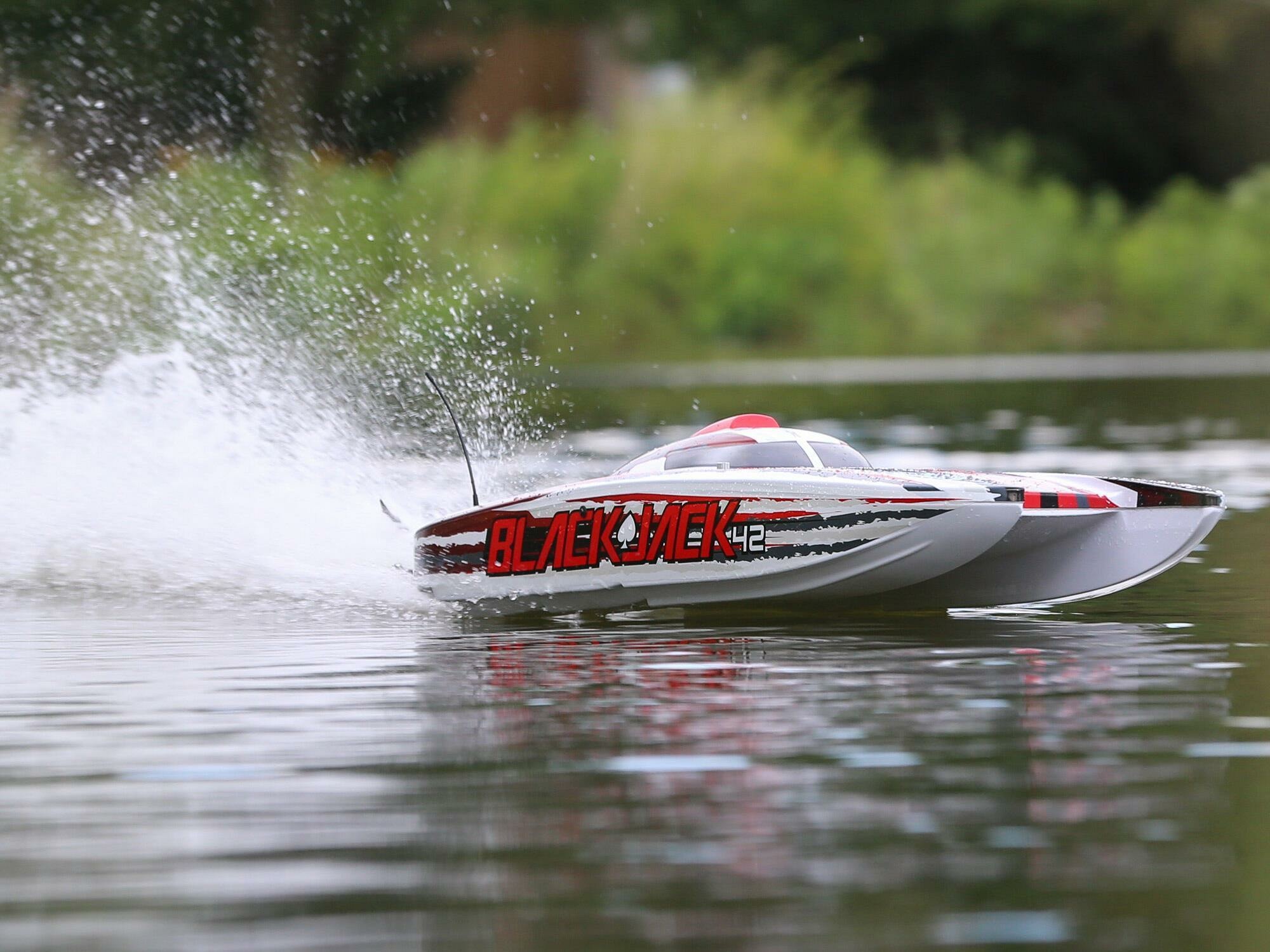 white and red Blackjack 42" 8S Brushless Catamaran RTR - Image 21