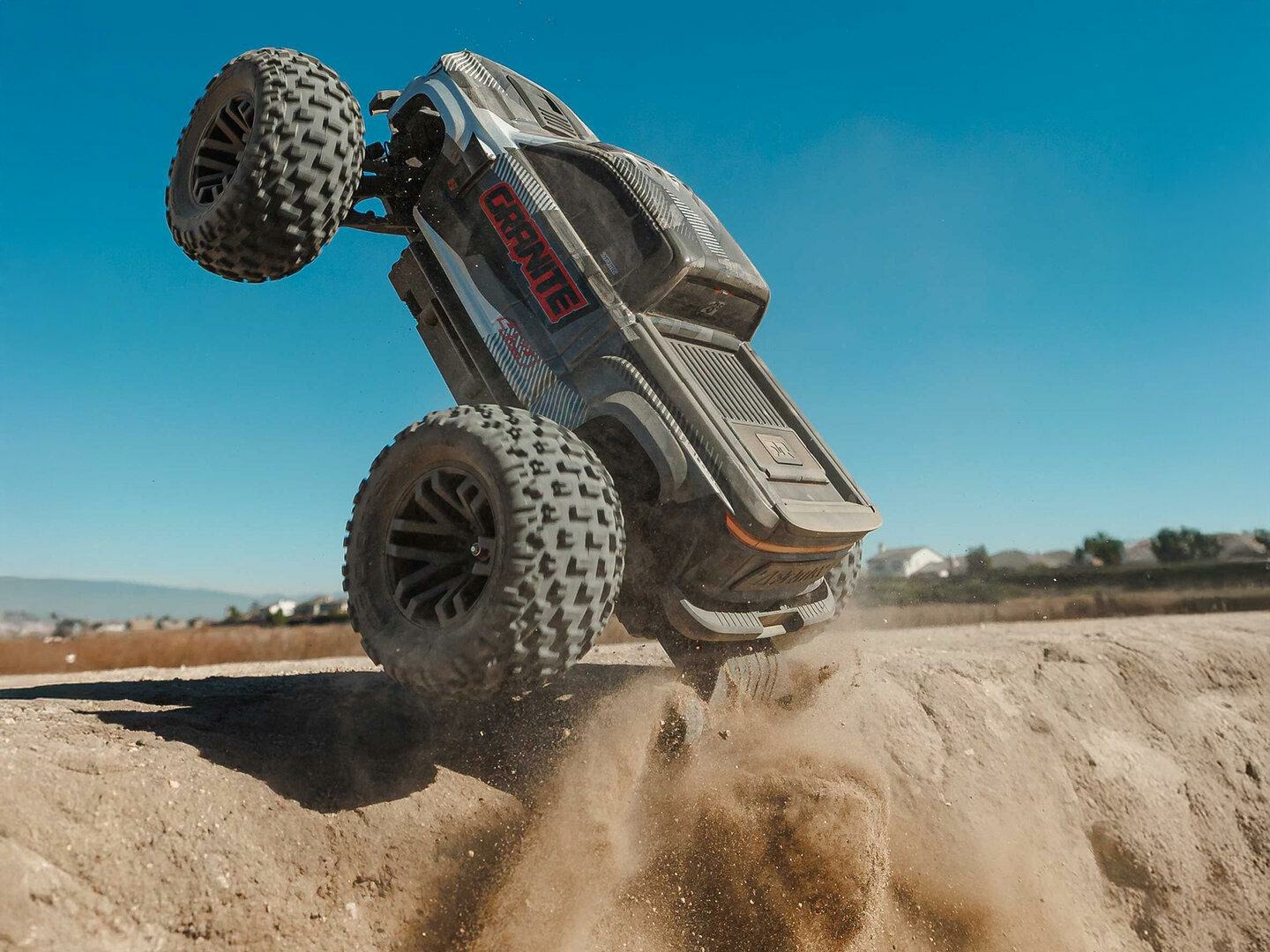 gun metal 1/10 GRANITE 223S DSC 4X4 RTR Monster Truck - Image 19