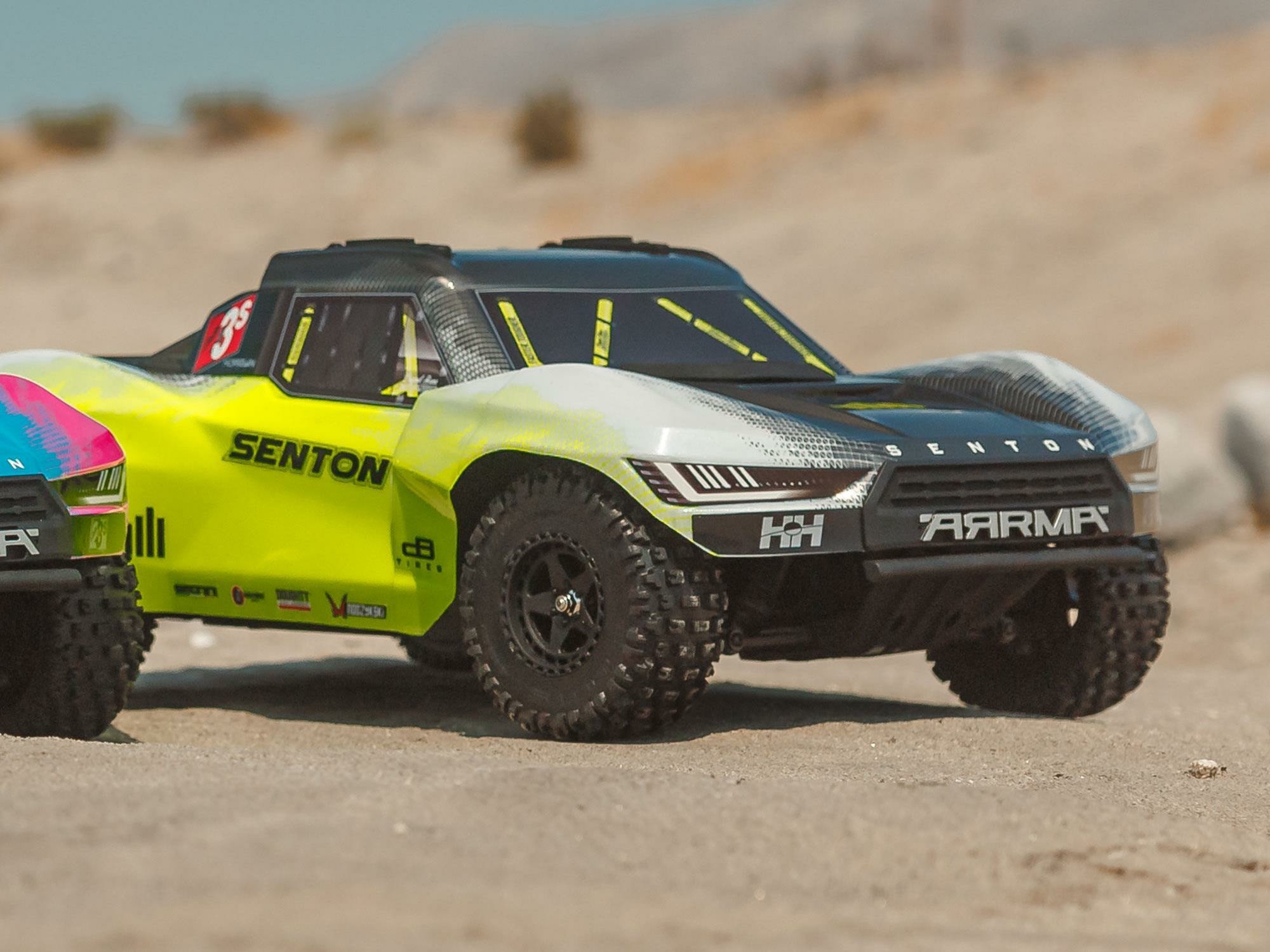 gunmetal and yellow 1/10 SENTON 223S BLX 4X4 SCT RTR with DSC - Image 19