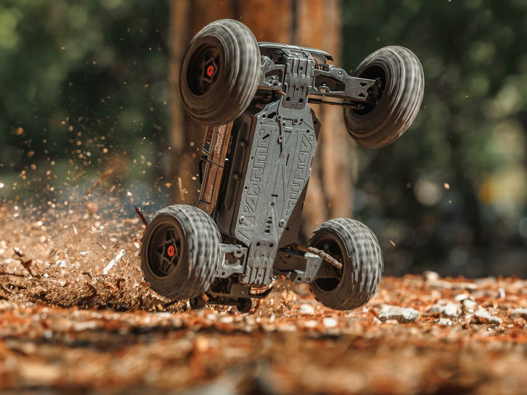 gun metal 1/10 OUTCAST 4S 4X4 BLX Stunt MT (with Centre Diff) - Image 22