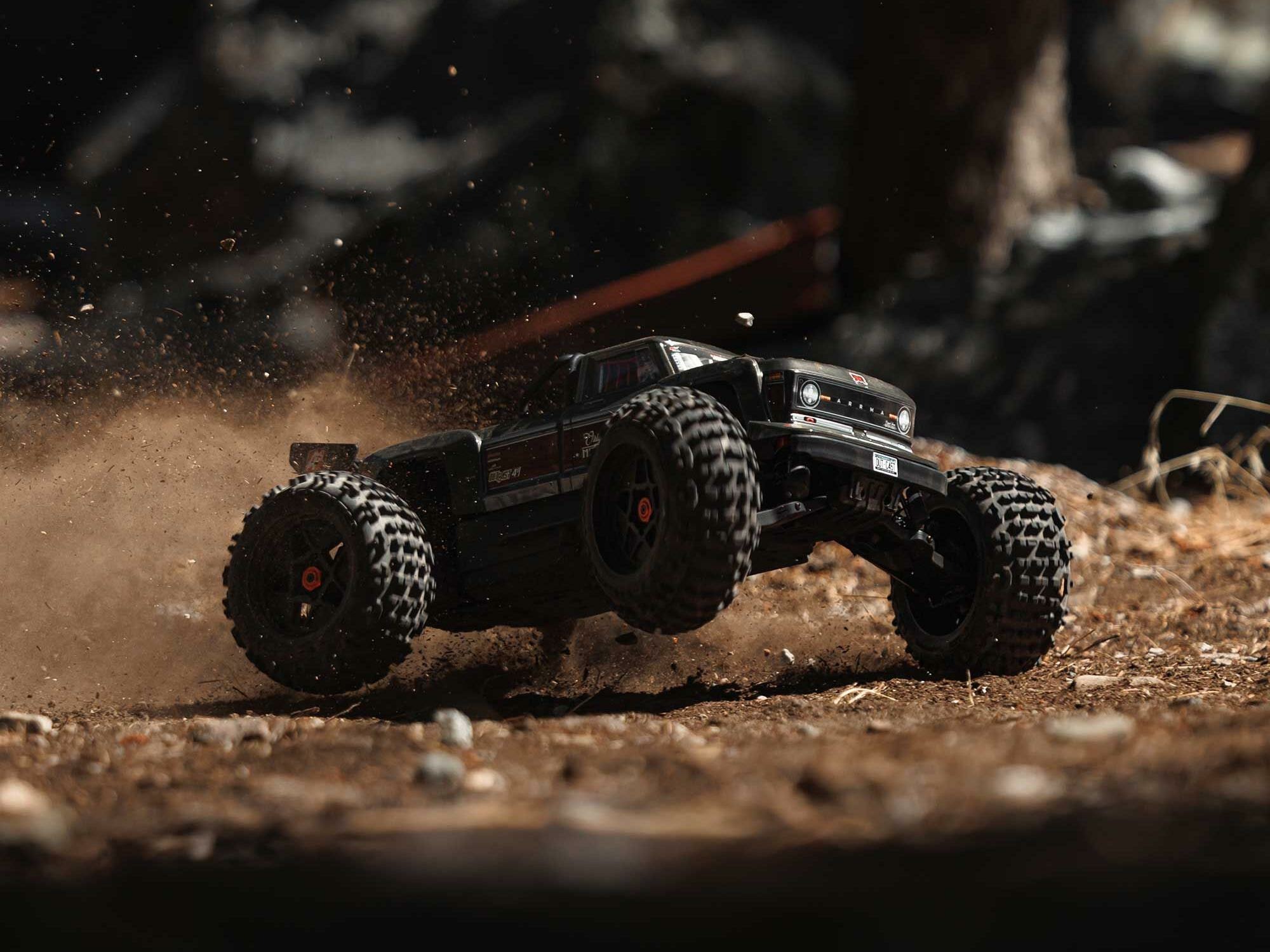 gun metal 1/10 OUTCAST 4S 4X4 BLX Stunt MT (with Centre Diff) - Image 25