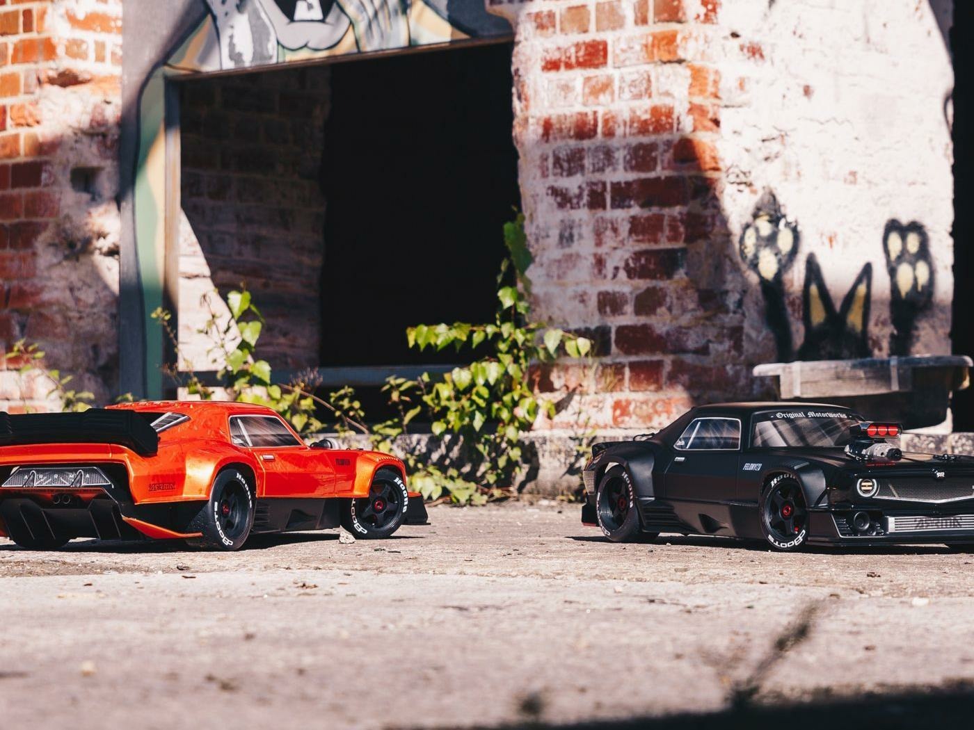 orange 1/7 FELONY 6S 4X4 BLX Resto-Mod Muscle Car RTR - Image 16