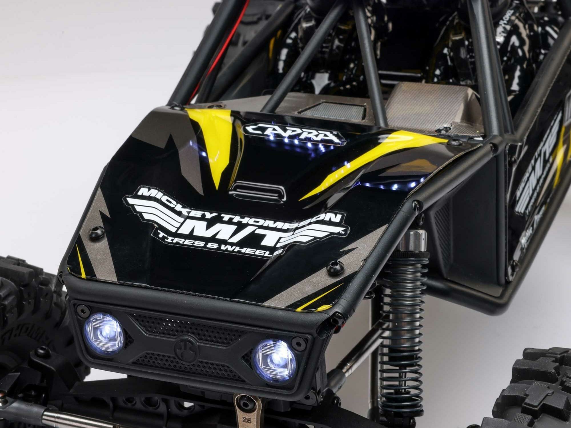 yellow 1/10 UTB10 Capra 1.9 4WS 4X4 RTR - Image 12