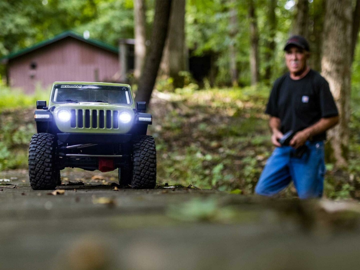 GREEN 1/6 SCX6 Jeep JLU Wrangler 4WD Rock Crawler RTR - Image 25