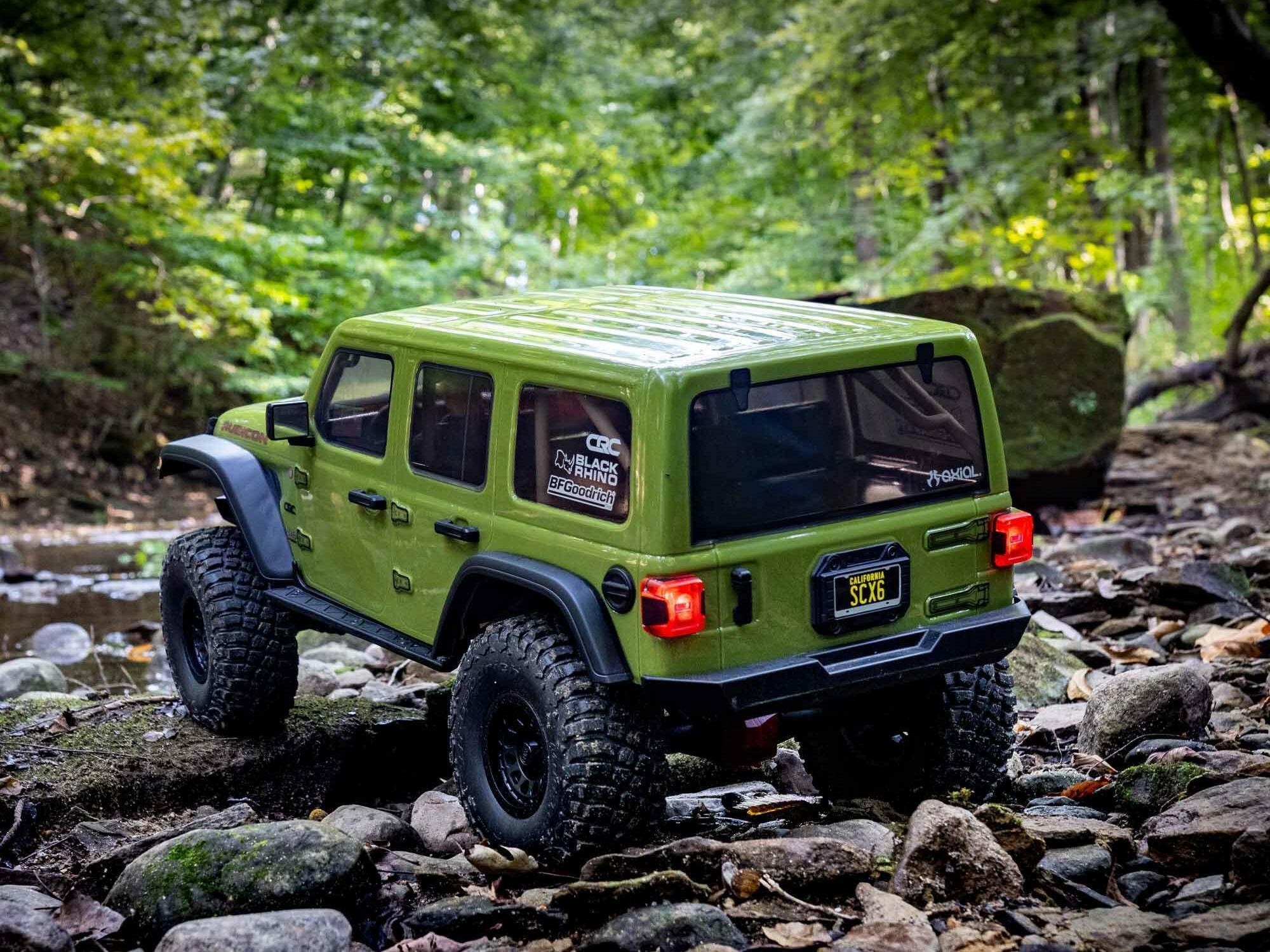 GREEN 1/6 SCX6 Jeep JLU Wrangler 4WD Rock Crawler RTR - Image 26