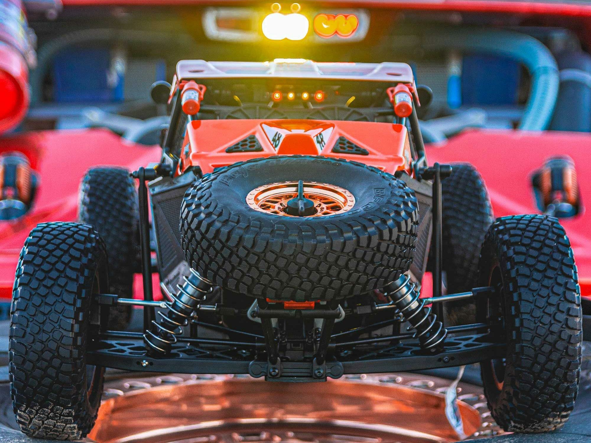 1/6 8IGHT-X Super Lasernut 4WD Buggy RTR - Image 15