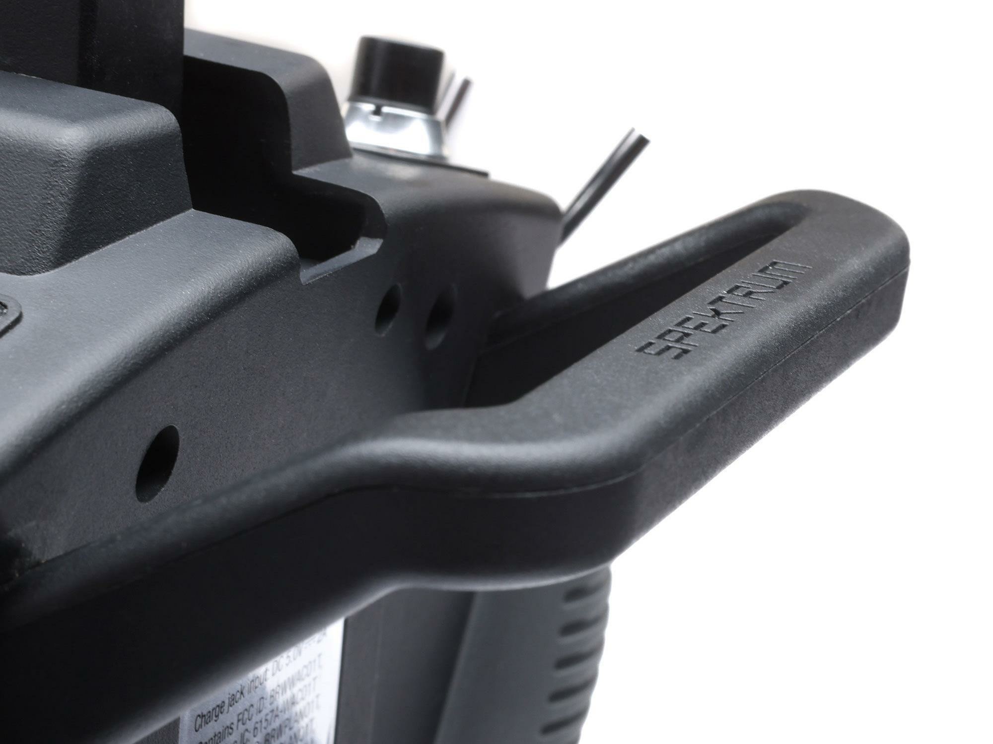 iX14+ 20-Channel DSMX Transmitter - Image 16