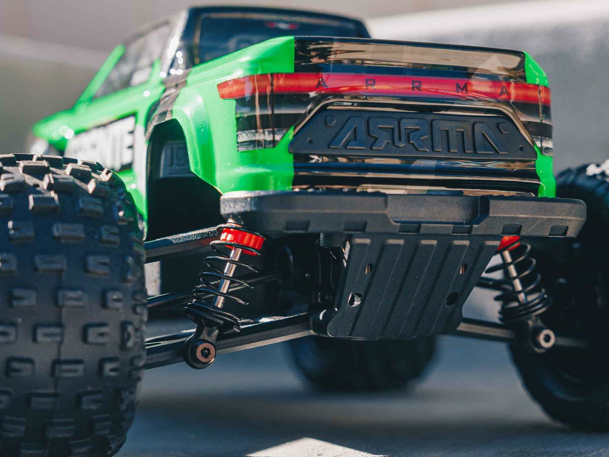 green 1/18 GRANITE GROM MEGA 4X4 MT with Battery & Charger - Image 9