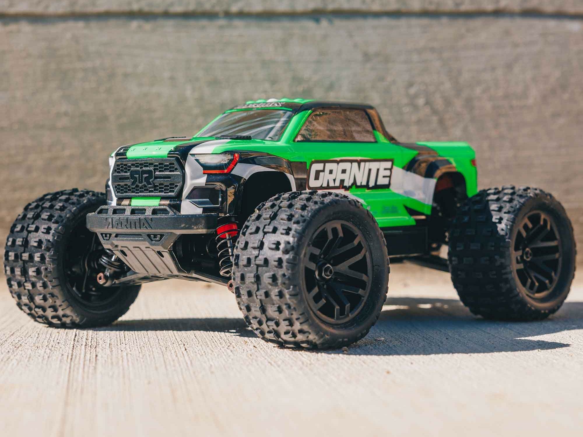 green 1/18 GRANITE GROM MEGA 4X4 MT with Battery & Charger - Image 12