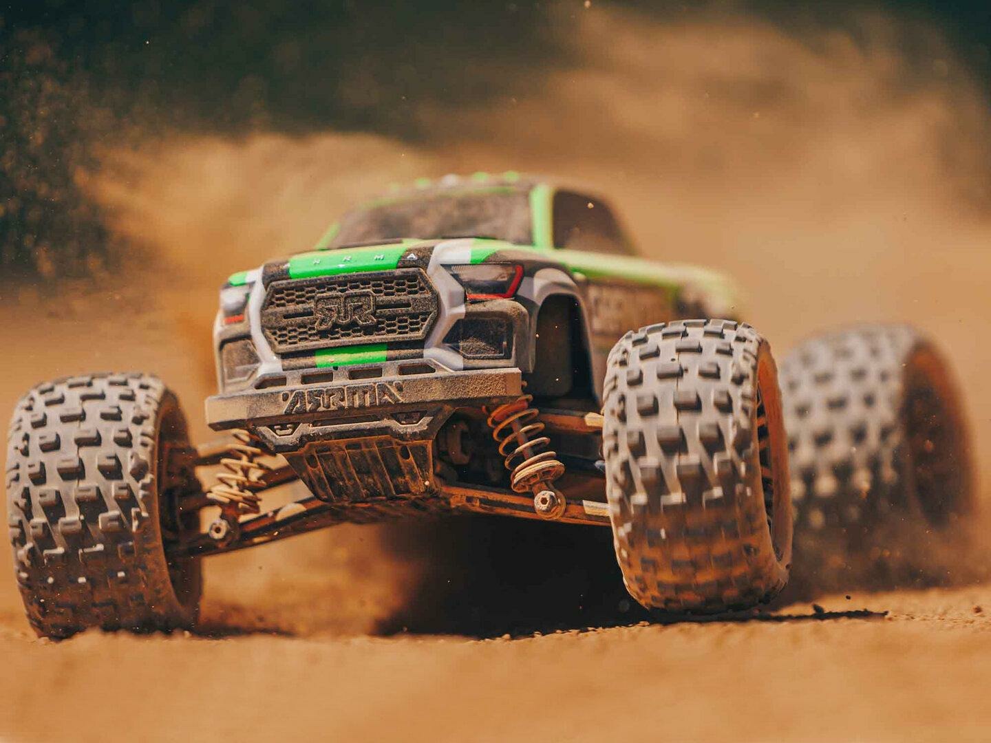 green 1/18 GRANITE GROM MEGA 4X4 MT with Battery & Charger - Image 14