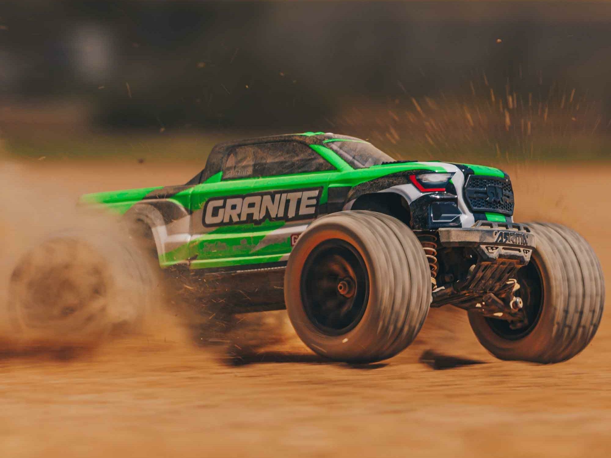 green 1/18 GRANITE GROM MEGA 4X4 MT with Battery & Charger - Image 15