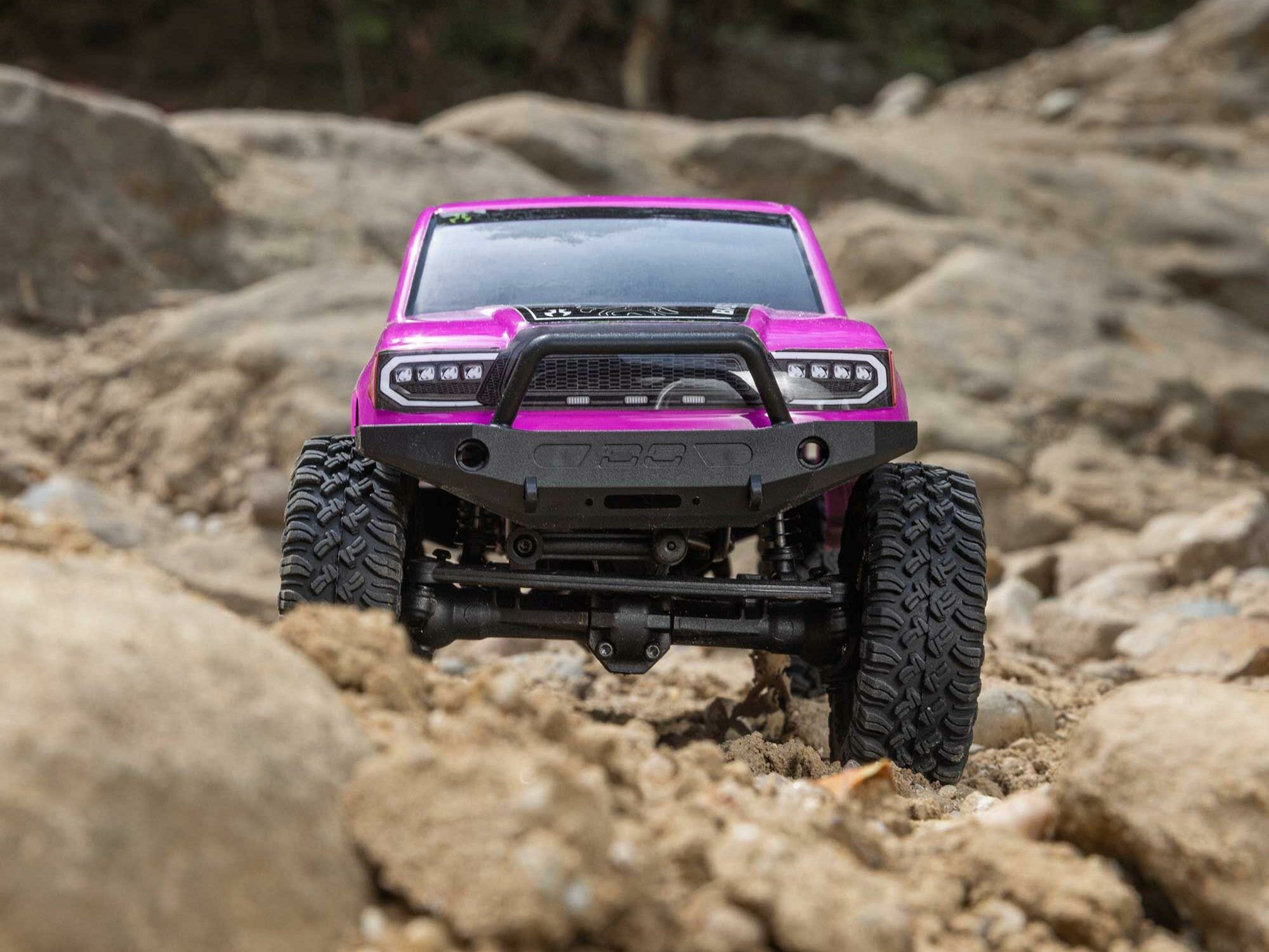 pink 1/24 SCX24 Base Camp 4WD Rock Crawler RTR - Image 16