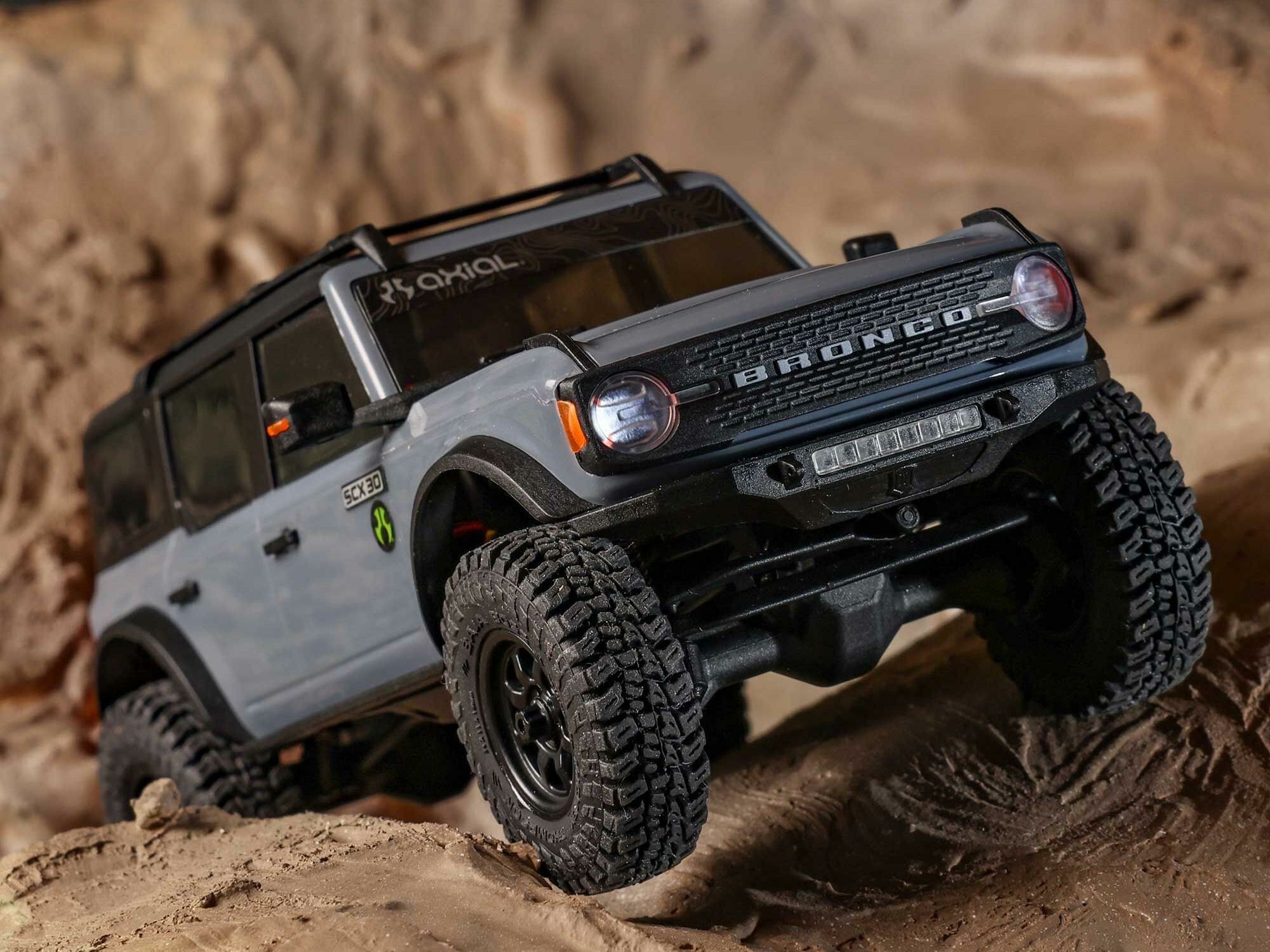 grey 1/30 SCX30 Ford Bronco 4X4 RTR Rock Crawler - Image 24