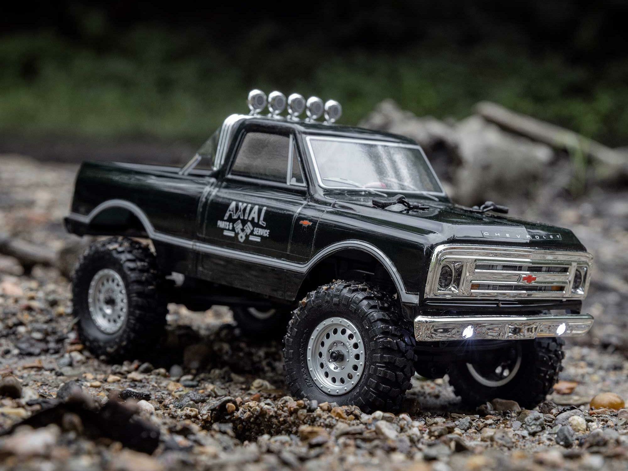 black 1/24 SCX24 1967 Chevrolet C10 4WD Rock Crawler RTR - Image 15