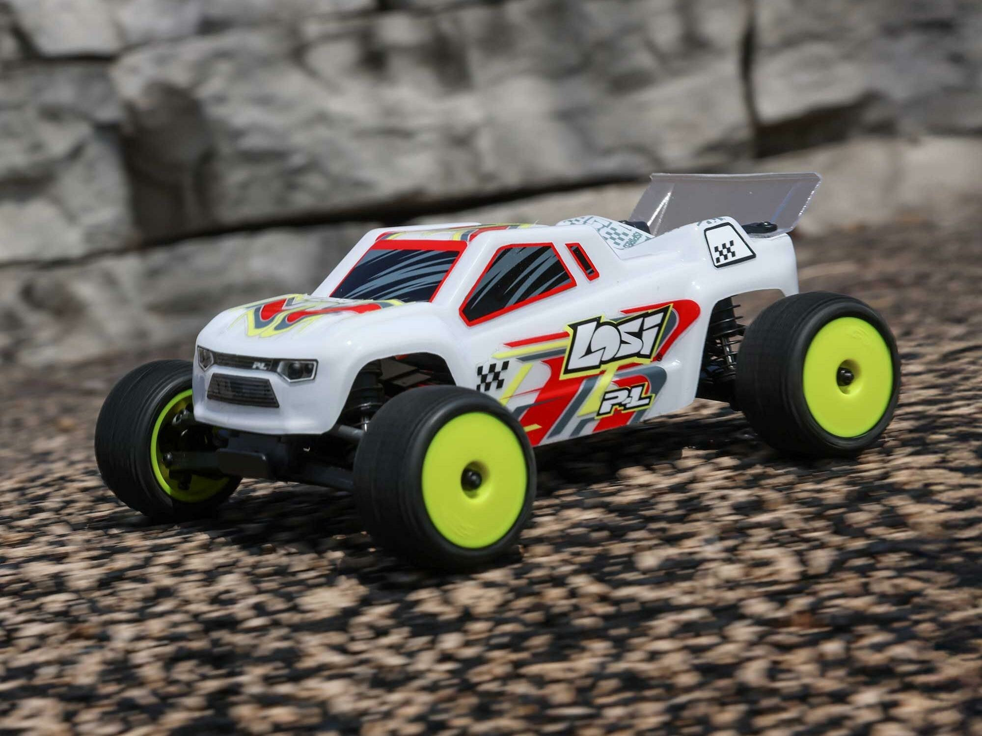 white 1/28 Micro-T 2WD Stadium Truck RTR - Image 22
