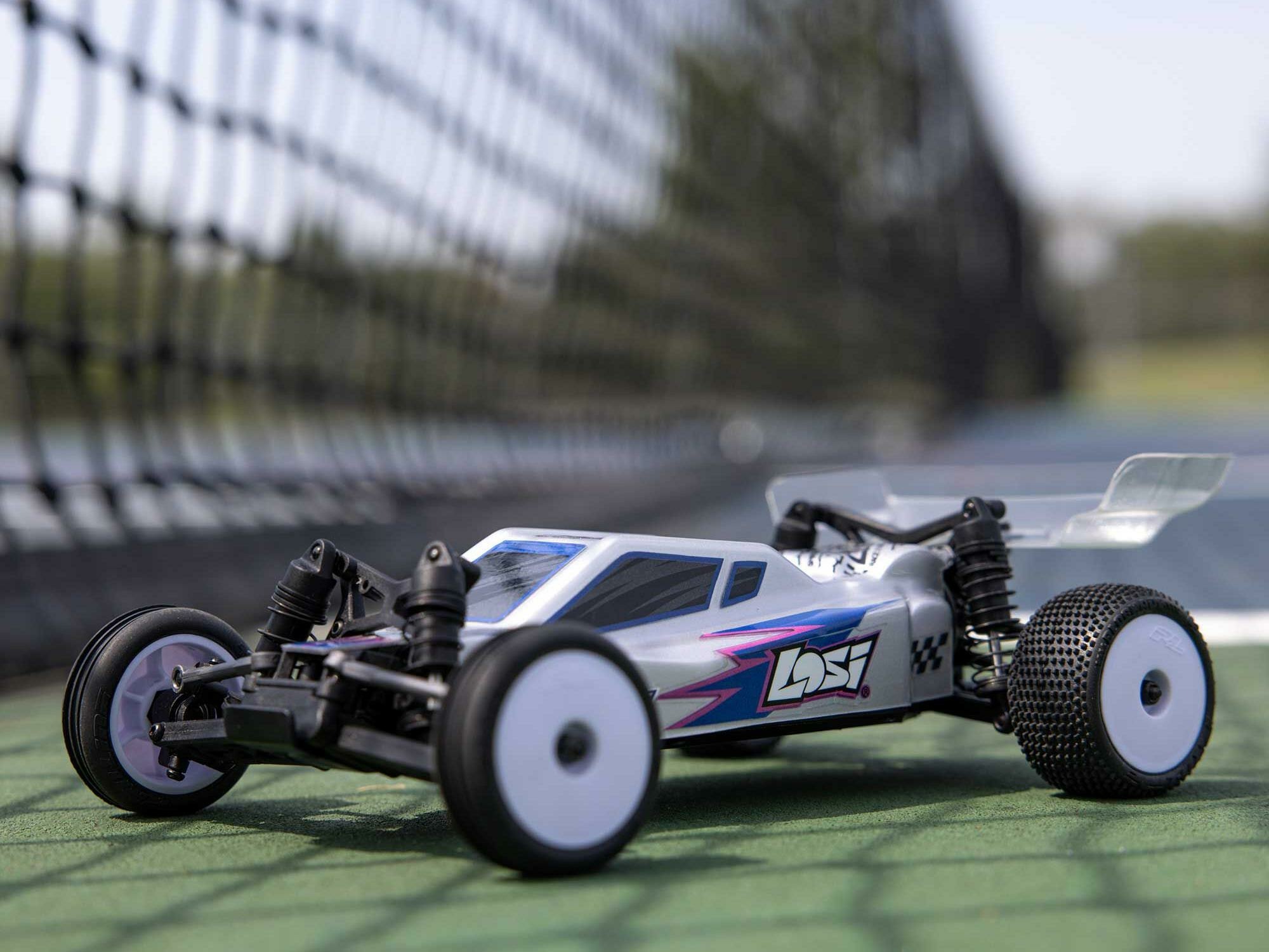 silver 1/24 Micro-B 2WD Buggy RTR - Image 27