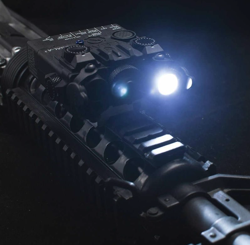 Rebel Aluminium DBAL-A2 Dual Beam Aiming Laser (Red & IR) - Black - Image 4
