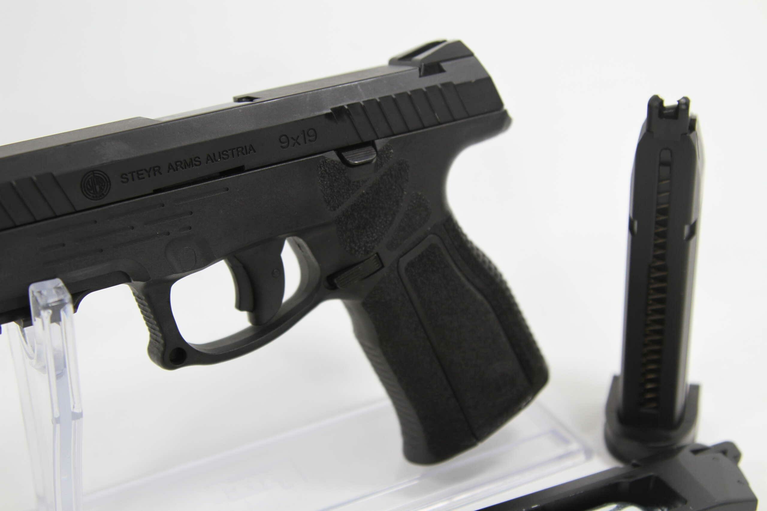 used -asg steyr arms austria - Image 3
