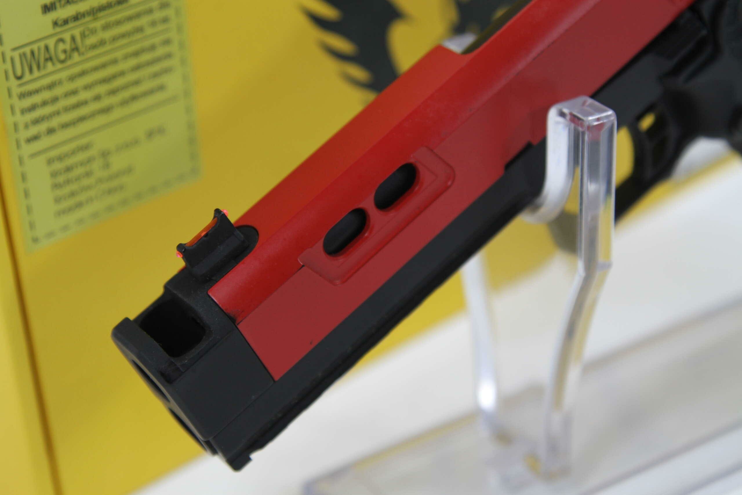 used - army armament R604 - two tone red - Image 3